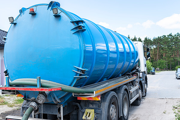 Copper sulfate treatment for septic tanks